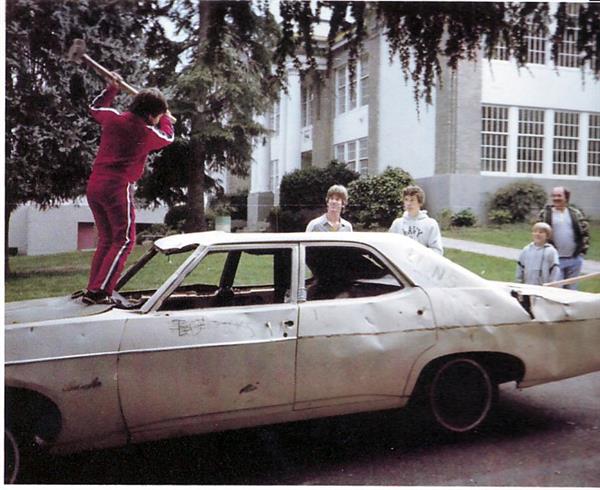 1983 Smashing Car 